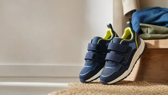 Sneaker